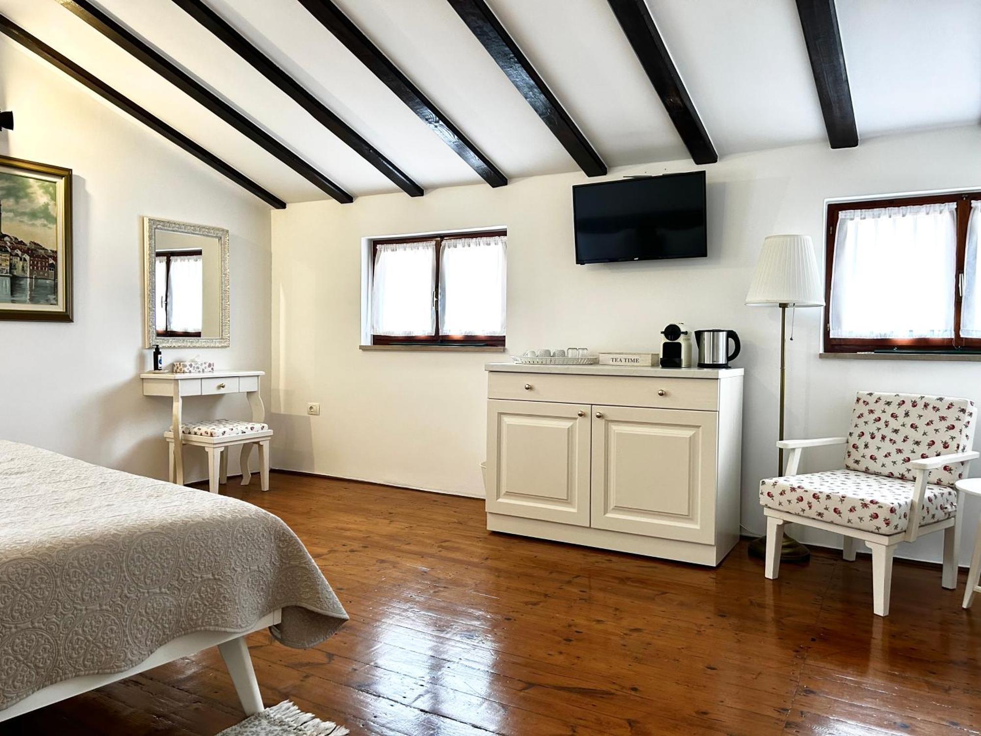 Guesthouse Casa Vittoria Rovinj Luaran gambar