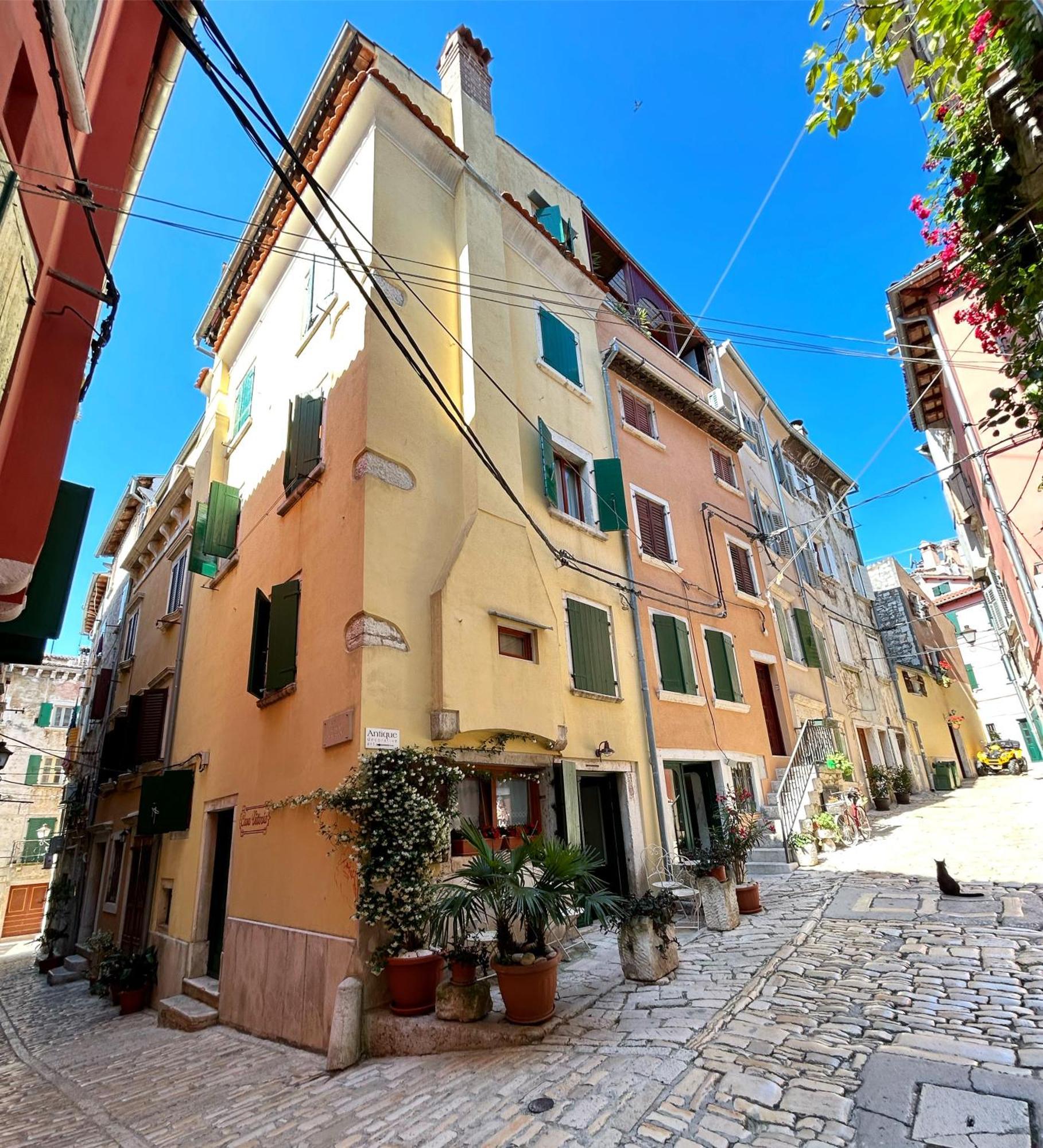 Guesthouse Casa Vittoria Rovinj Luaran gambar